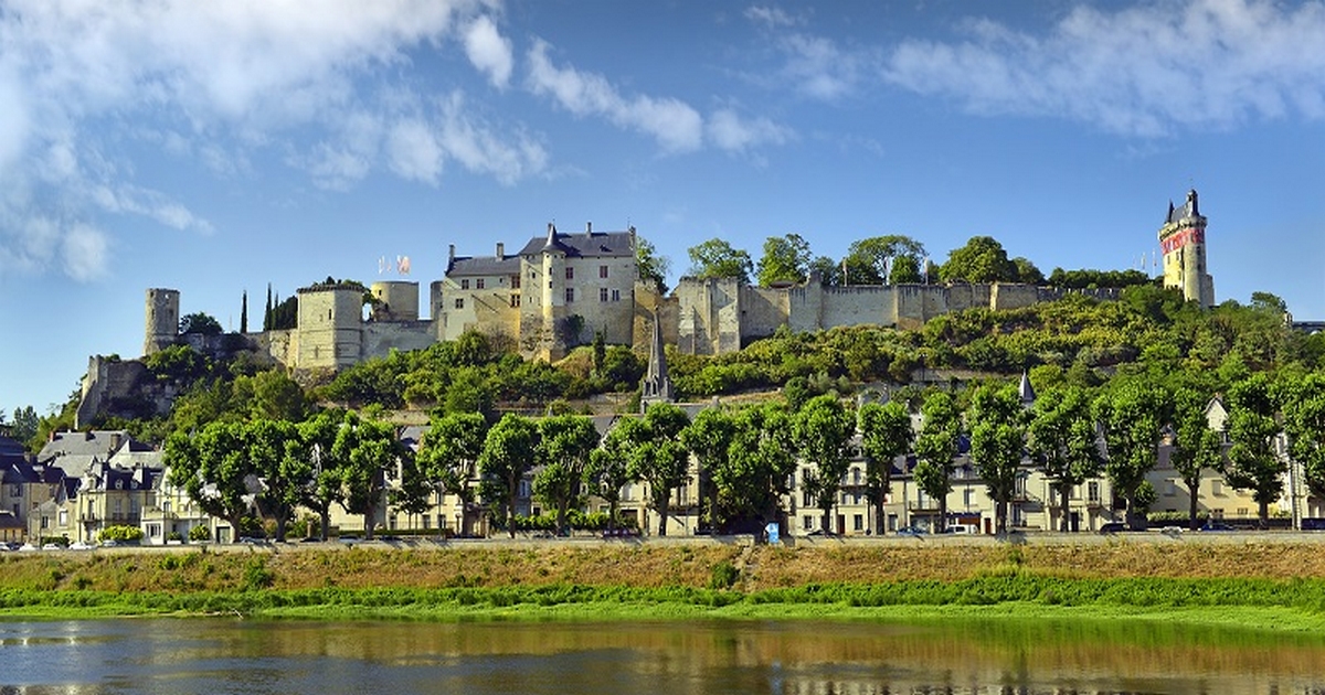 Chinon